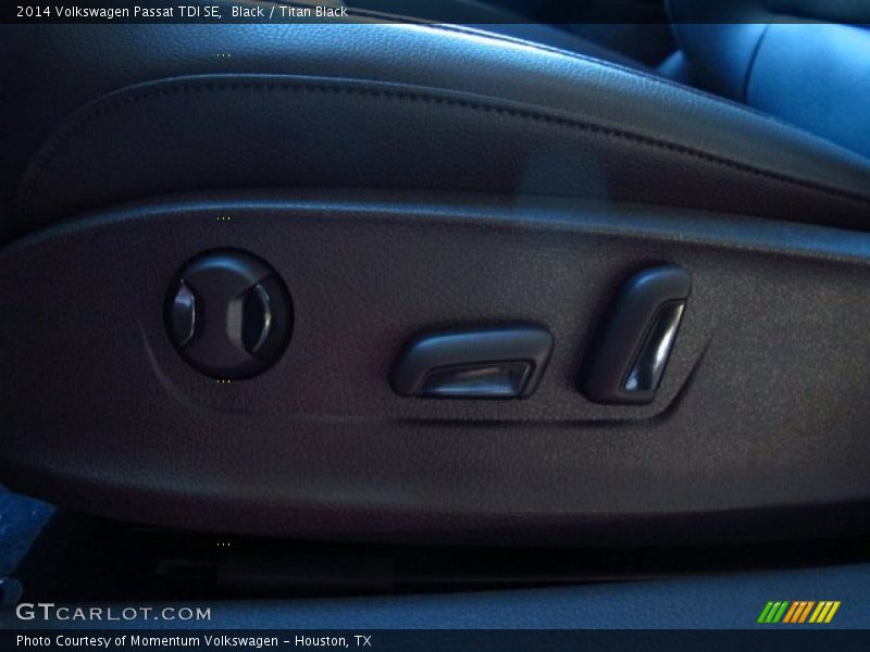 Black / Titan Black 2014 Volkswagen Passat TDI SE