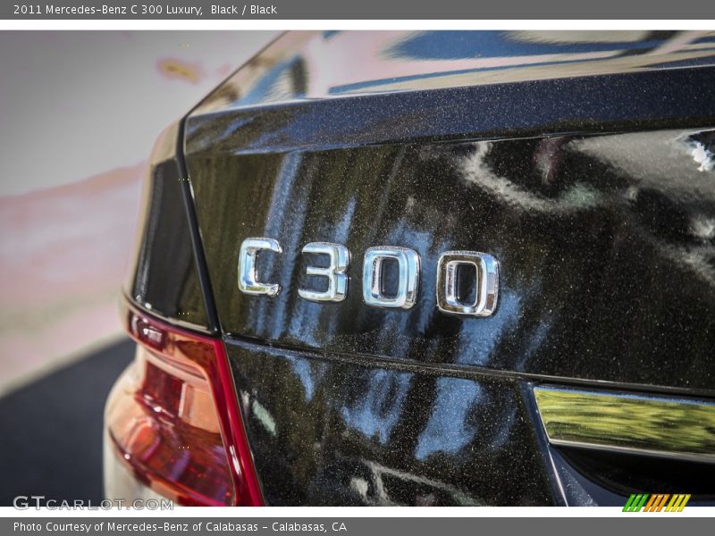 Black / Black 2011 Mercedes-Benz C 300 Luxury