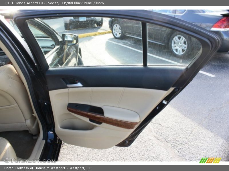 Crystal Black Pearl / Ivory 2011 Honda Accord EX-L Sedan