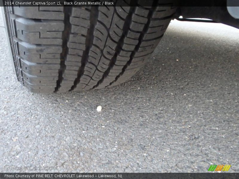 Black Granite Metallic / Black 2014 Chevrolet Captiva Sport LS