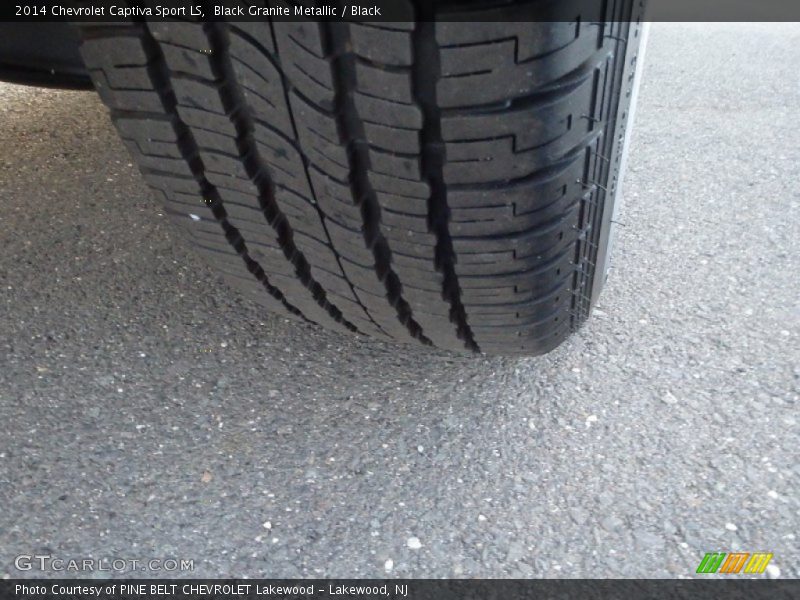 Black Granite Metallic / Black 2014 Chevrolet Captiva Sport LS
