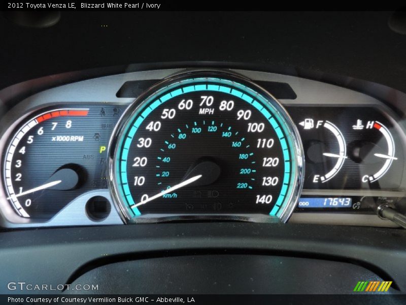 Blizzard White Pearl / Ivory 2012 Toyota Venza LE