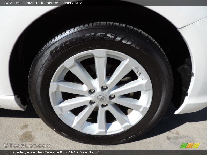 Blizzard White Pearl / Ivory 2012 Toyota Venza LE