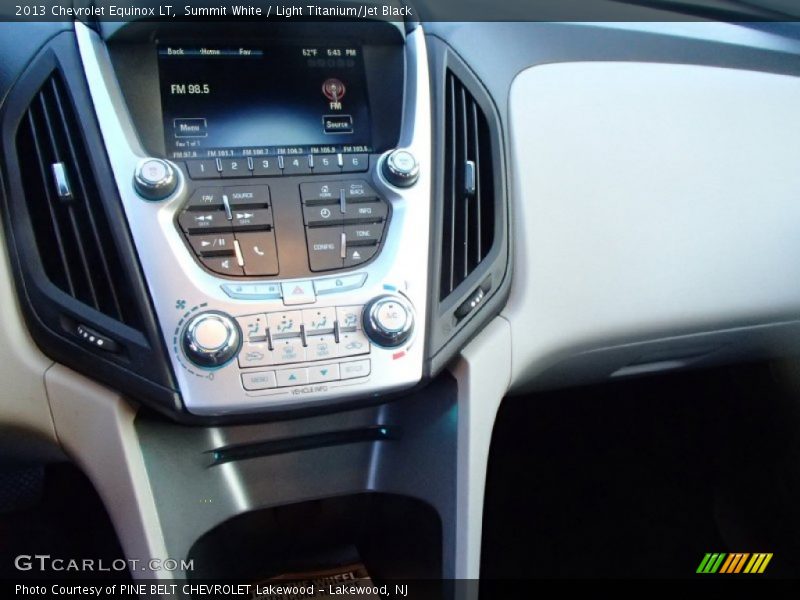 Summit White / Light Titanium/Jet Black 2013 Chevrolet Equinox LT
