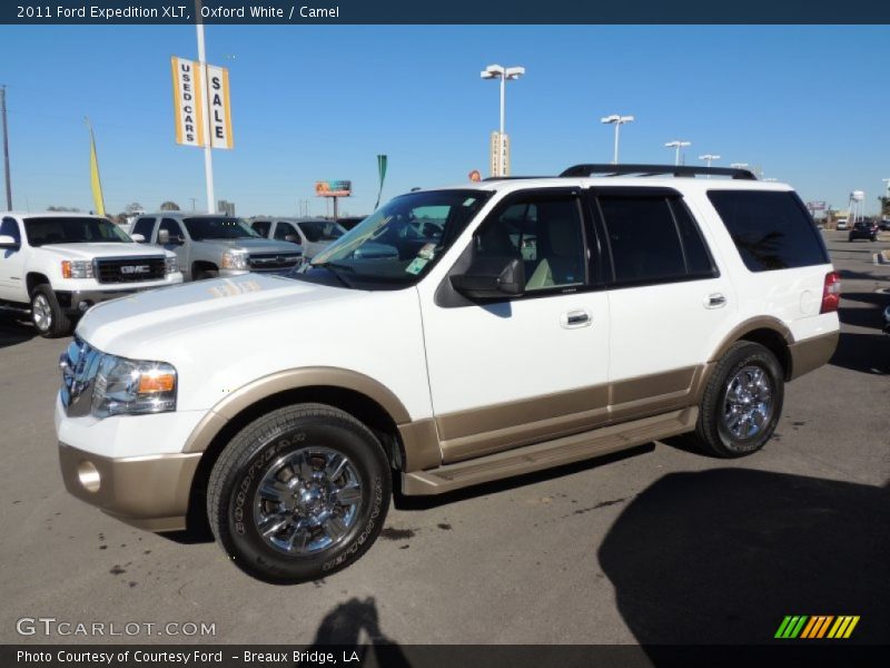 Oxford White / Camel 2011 Ford Expedition XLT
