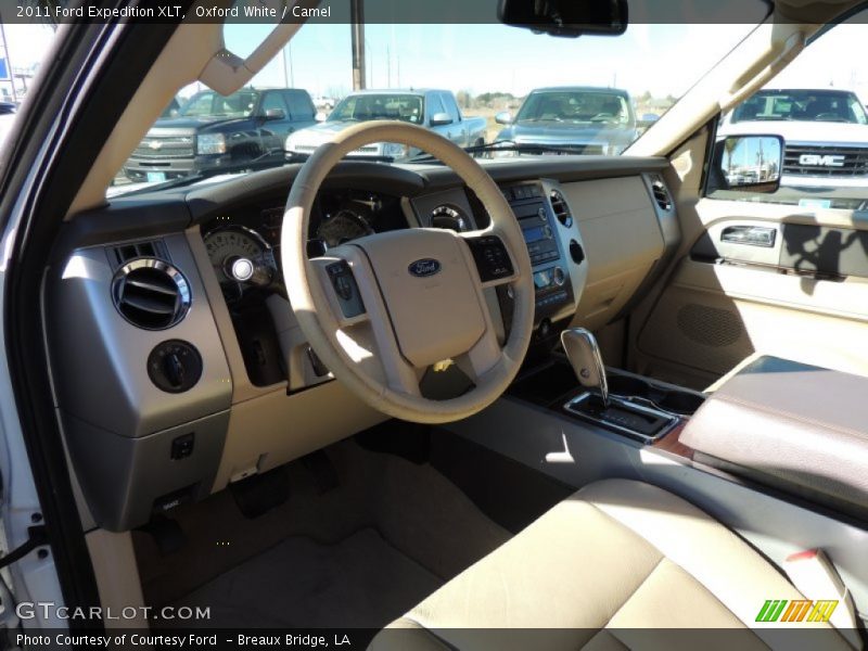 Oxford White / Camel 2011 Ford Expedition XLT