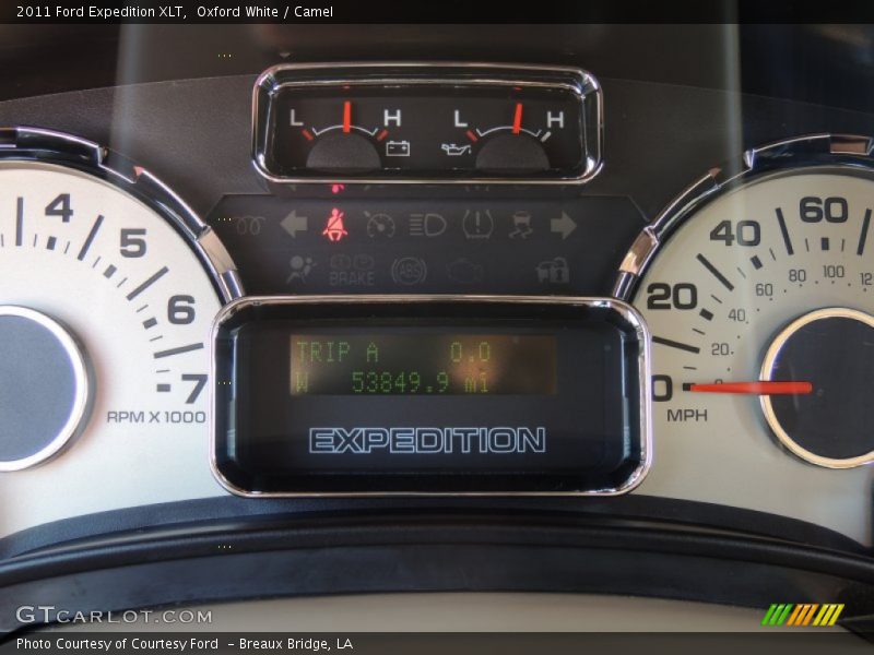 Oxford White / Camel 2011 Ford Expedition XLT