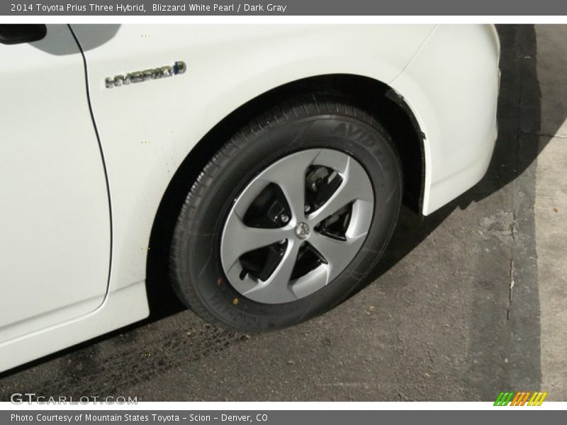 Blizzard White Pearl / Dark Gray 2014 Toyota Prius Three Hybrid