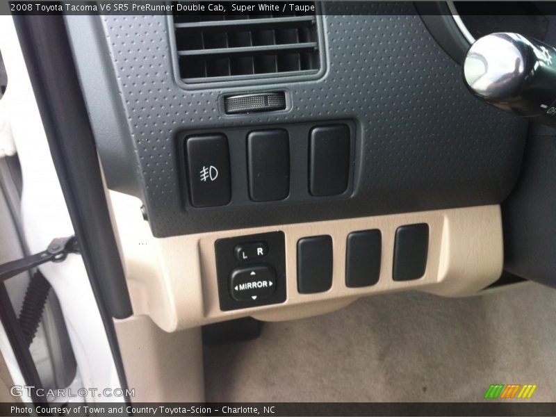 Super White / Taupe 2008 Toyota Tacoma V6 SR5 PreRunner Double Cab