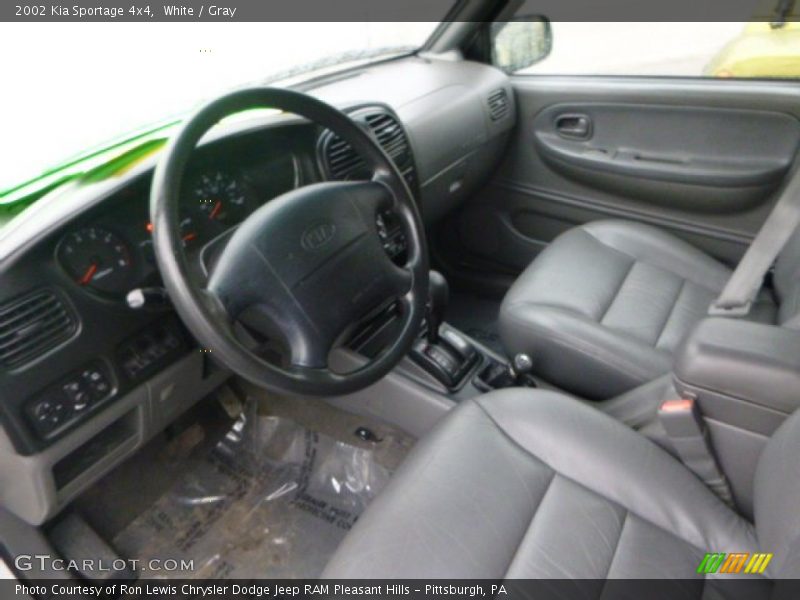 White / Gray 2002 Kia Sportage 4x4