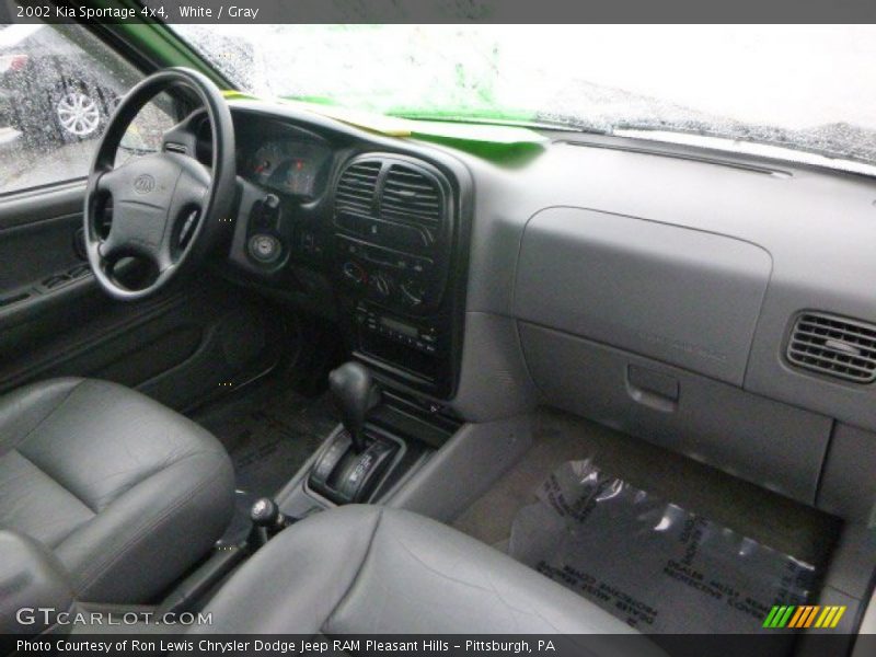 White / Gray 2002 Kia Sportage 4x4