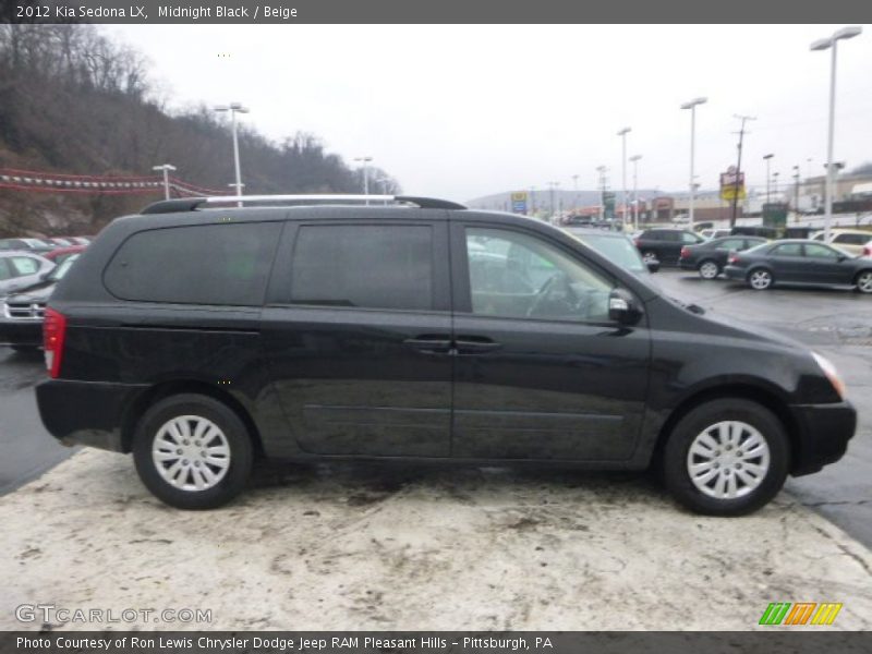 Midnight Black / Beige 2012 Kia Sedona LX