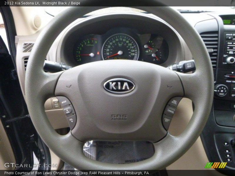 Midnight Black / Beige 2012 Kia Sedona LX