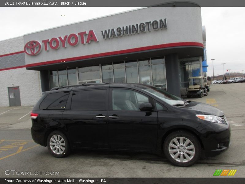 Black / Bisque 2011 Toyota Sienna XLE AWD