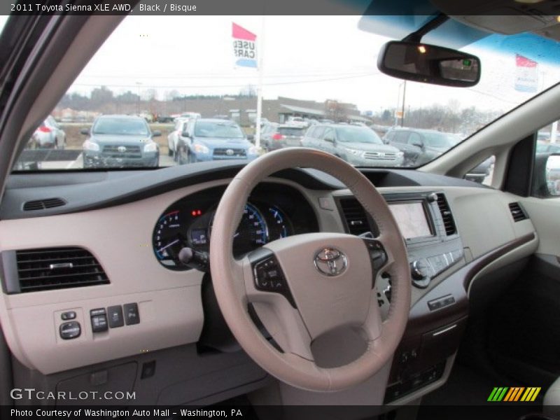 Black / Bisque 2011 Toyota Sienna XLE AWD