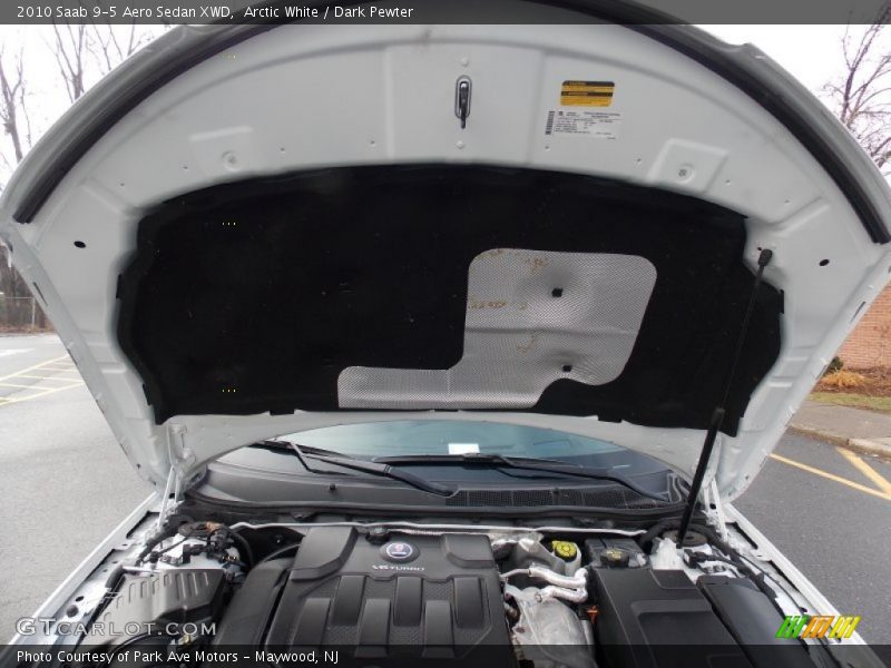Arctic White / Dark Pewter 2010 Saab 9-5 Aero Sedan XWD