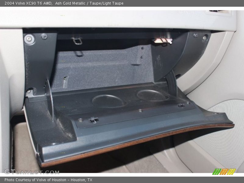 Ash Gold Metallic / Taupe/Light Taupe 2004 Volvo XC90 T6 AWD