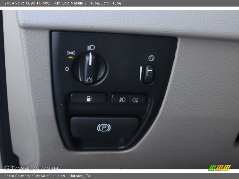 Ash Gold Metallic / Taupe/Light Taupe 2004 Volvo XC90 T6 AWD