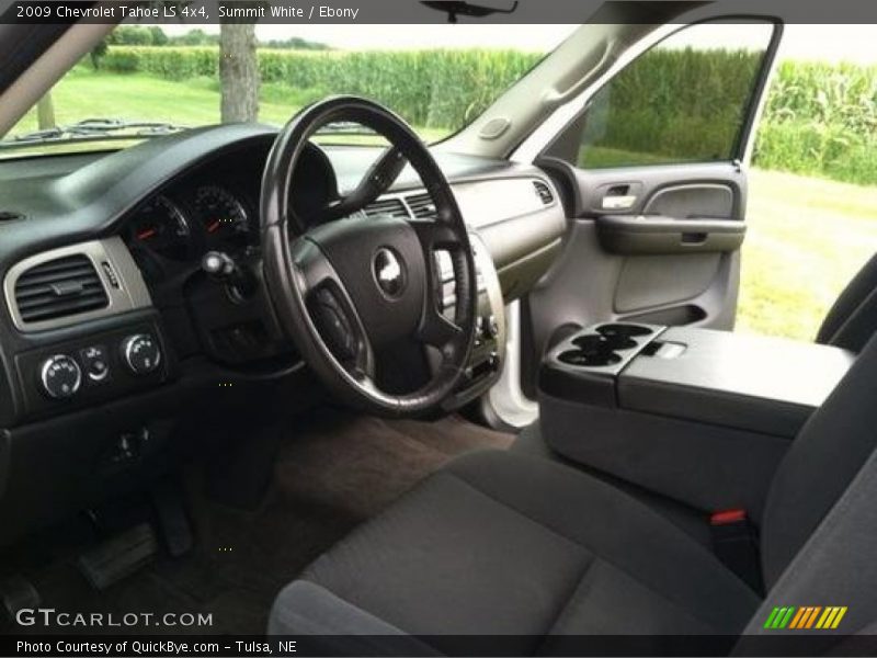 Summit White / Ebony 2009 Chevrolet Tahoe LS 4x4