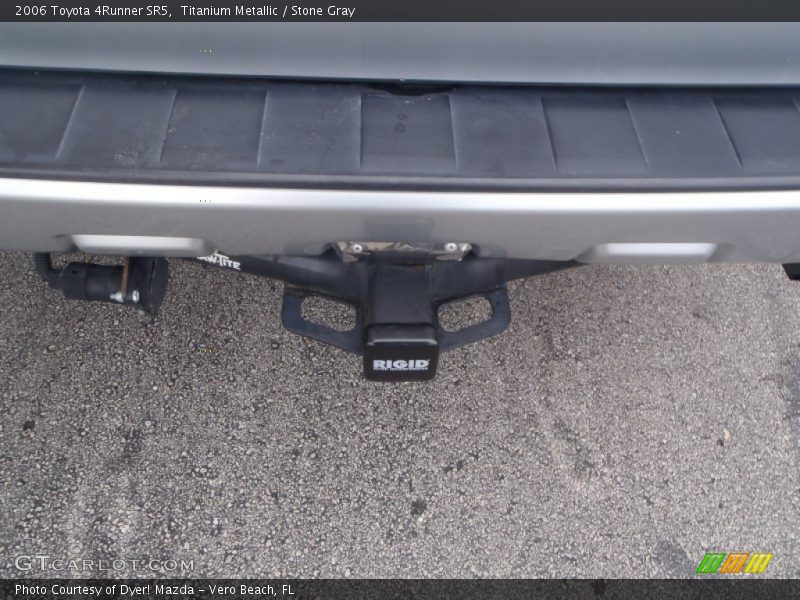 Titanium Metallic / Stone Gray 2006 Toyota 4Runner SR5