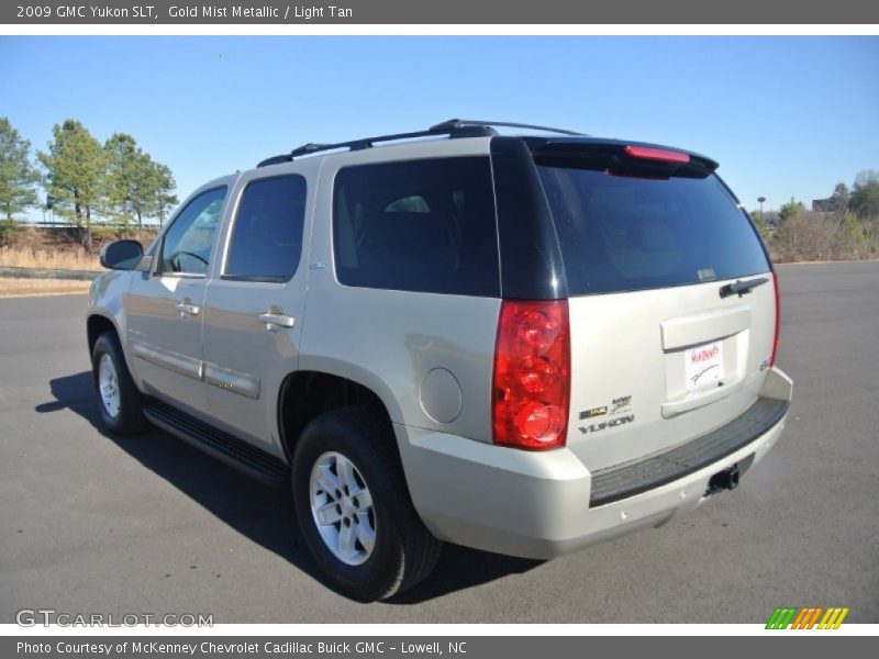 Gold Mist Metallic / Light Tan 2009 GMC Yukon SLT