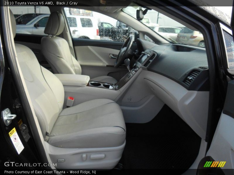 Black / Gray 2010 Toyota Venza V6 AWD