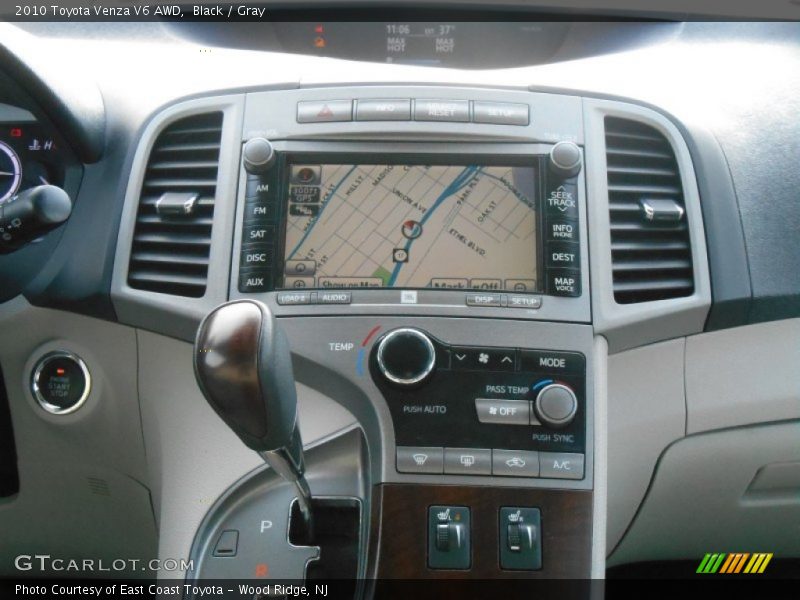 Black / Gray 2010 Toyota Venza V6 AWD