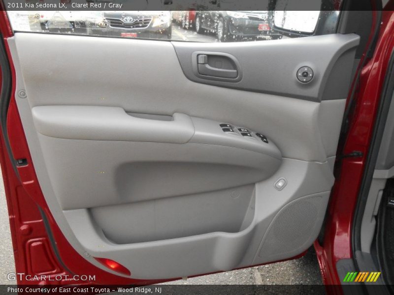 Claret Red / Gray 2011 Kia Sedona LX