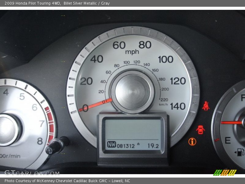 Billet Silver Metallic / Gray 2009 Honda Pilot Touring 4WD