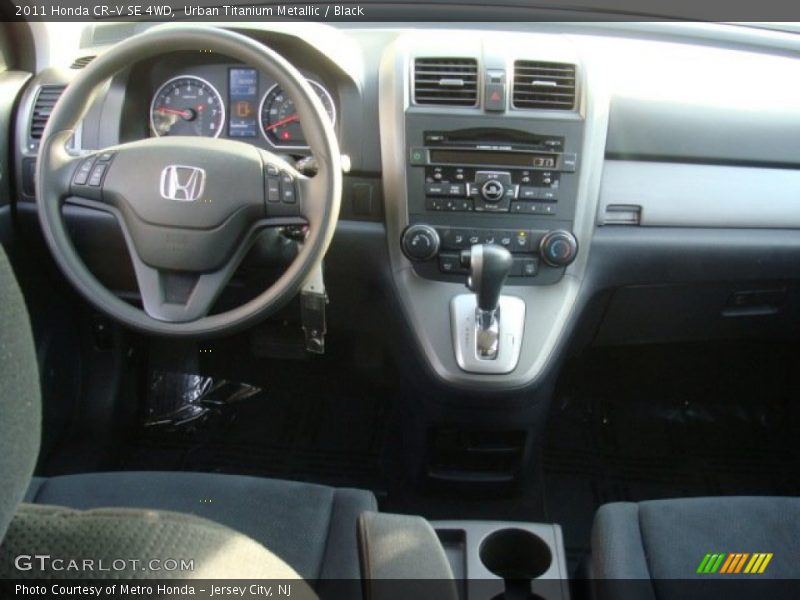 Urban Titanium Metallic / Black 2011 Honda CR-V SE 4WD