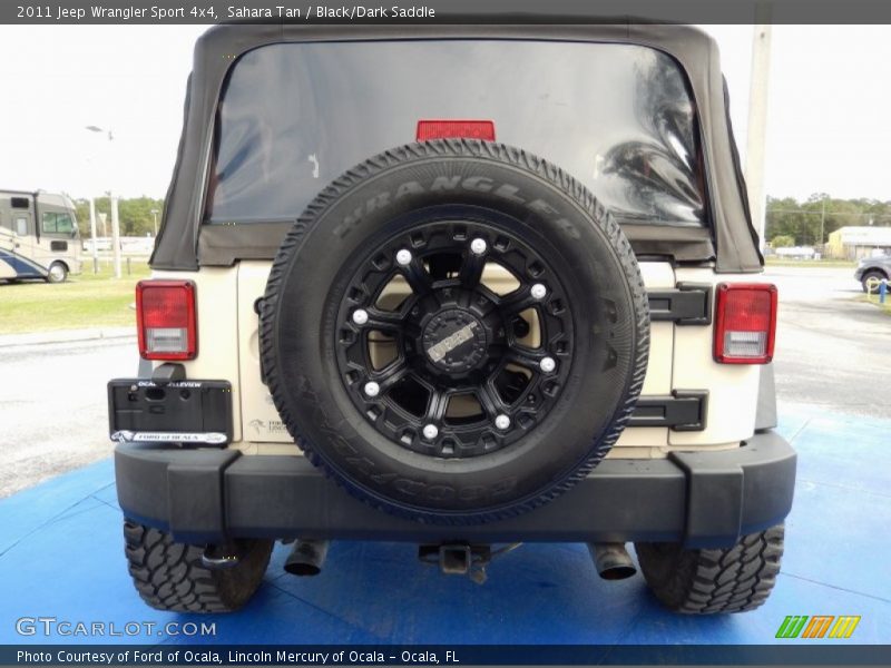 Sahara Tan / Black/Dark Saddle 2011 Jeep Wrangler Sport 4x4
