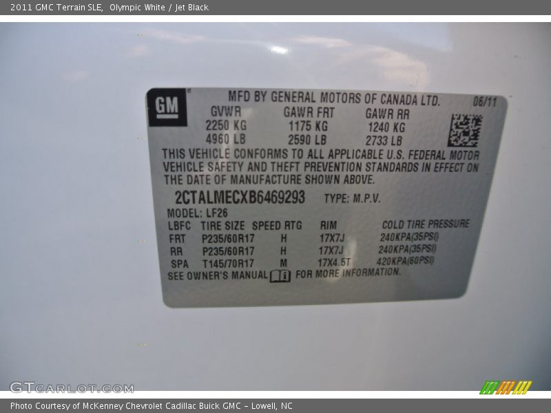 Olympic White / Jet Black 2011 GMC Terrain SLE
