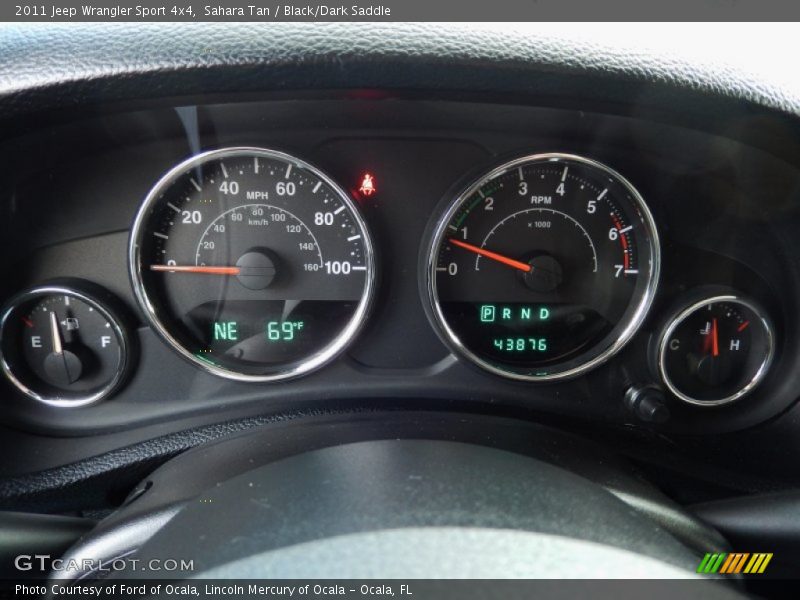 Sahara Tan / Black/Dark Saddle 2011 Jeep Wrangler Sport 4x4