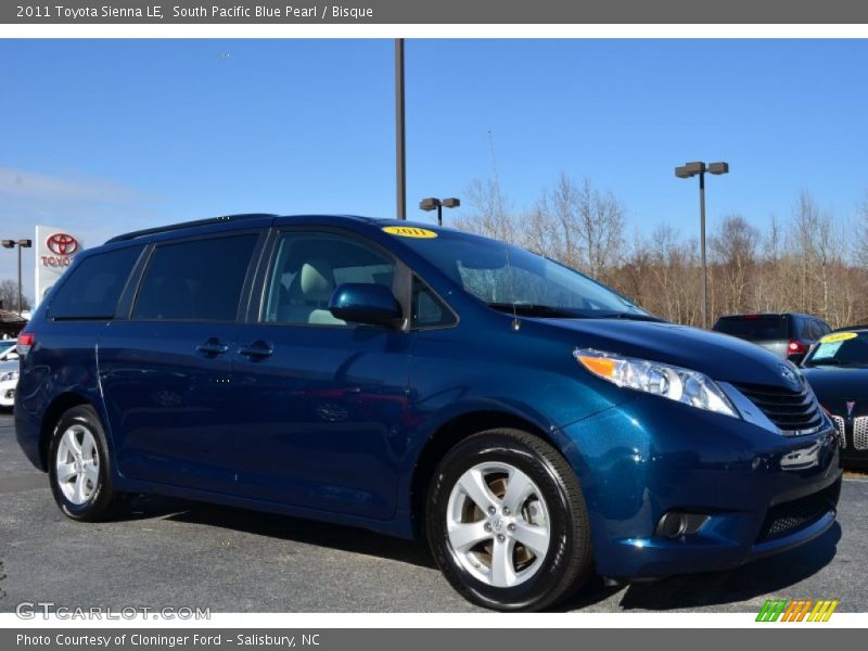 South Pacific Blue Pearl / Bisque 2011 Toyota Sienna LE