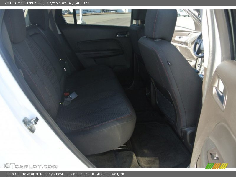 Olympic White / Jet Black 2011 GMC Terrain SLE