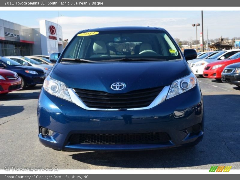 South Pacific Blue Pearl / Bisque 2011 Toyota Sienna LE