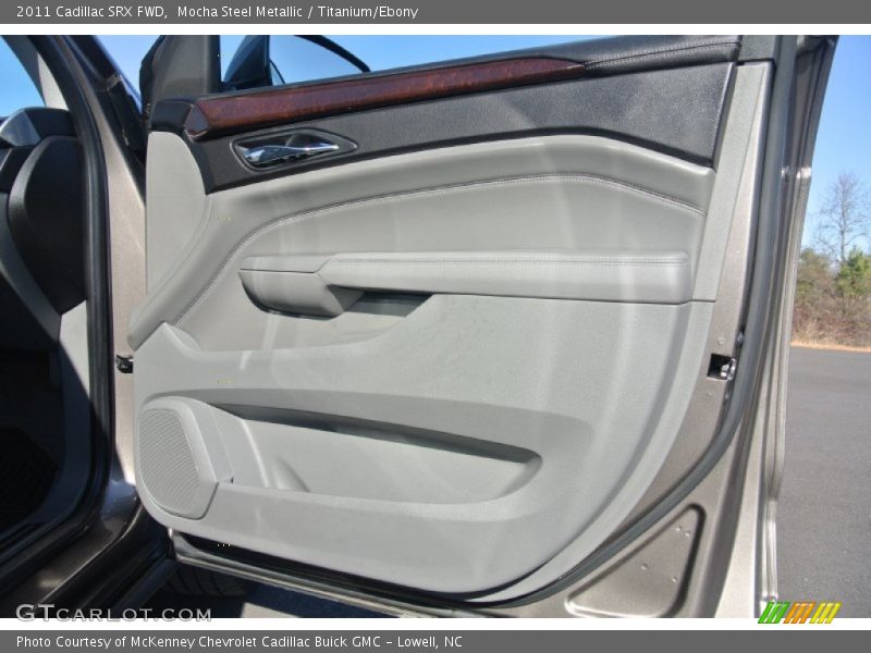 Mocha Steel Metallic / Titanium/Ebony 2011 Cadillac SRX FWD