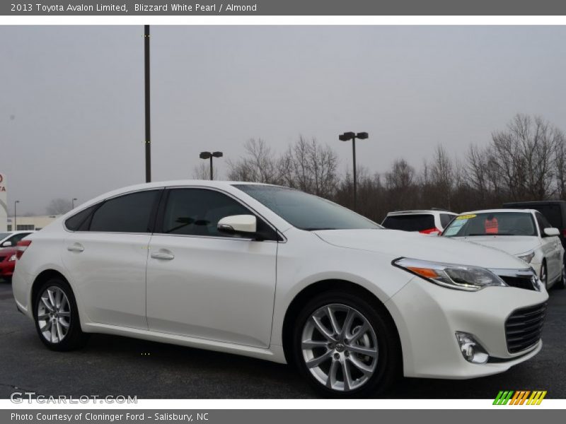 Blizzard White Pearl / Almond 2013 Toyota Avalon Limited