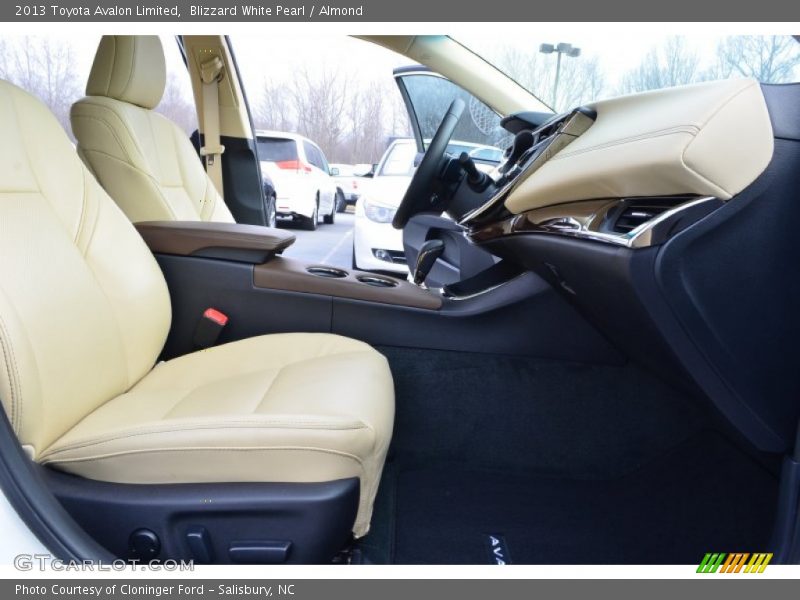 Blizzard White Pearl / Almond 2013 Toyota Avalon Limited