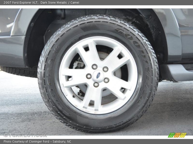 Dark Stone Metallic / Camel 2007 Ford Explorer XLT