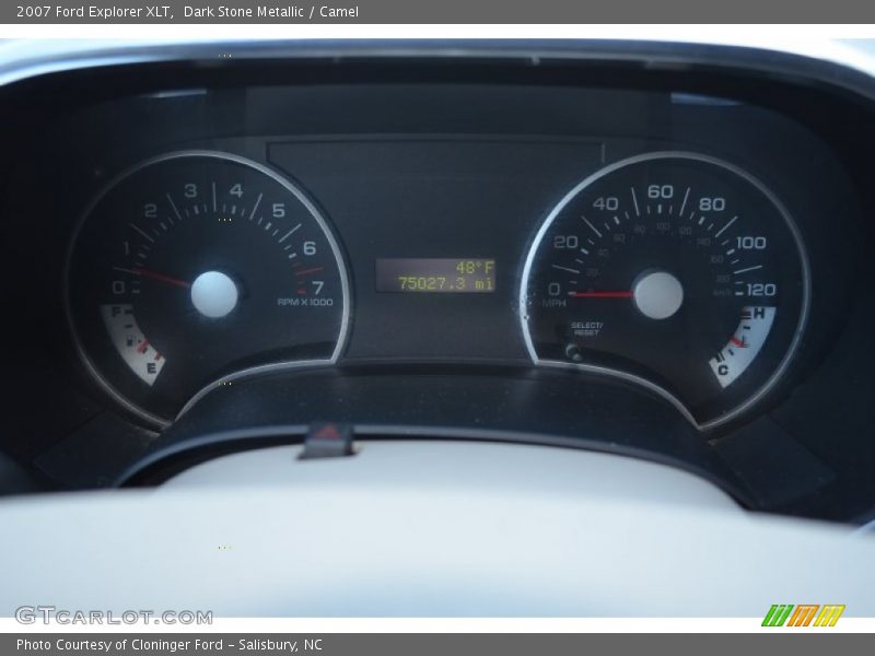 Dark Stone Metallic / Camel 2007 Ford Explorer XLT