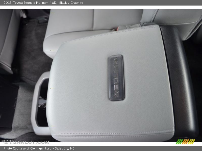 Black / Graphite 2013 Toyota Sequoia Platinum 4WD