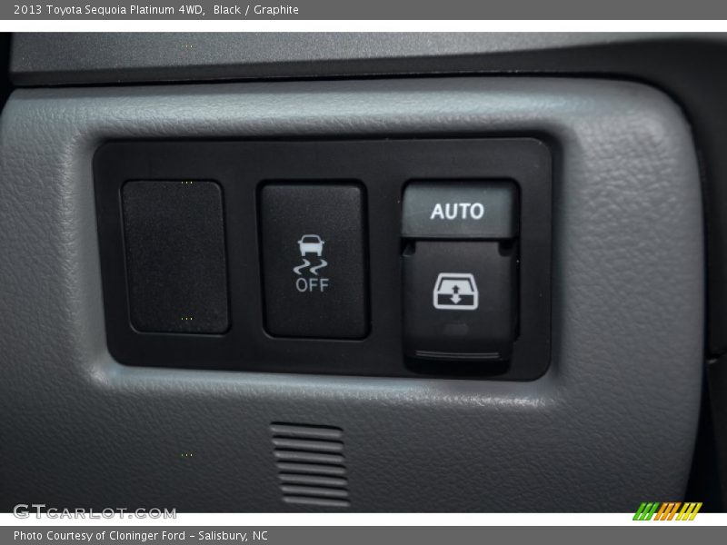 Black / Graphite 2013 Toyota Sequoia Platinum 4WD