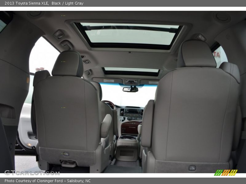 Black / Light Gray 2013 Toyota Sienna XLE