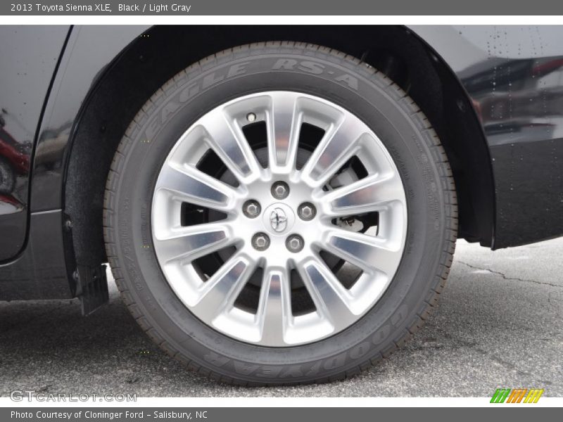 Black / Light Gray 2013 Toyota Sienna XLE
