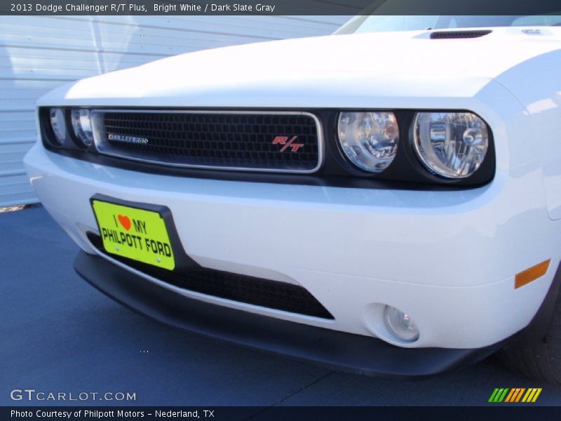 Bright White / Dark Slate Gray 2013 Dodge Challenger R/T Plus