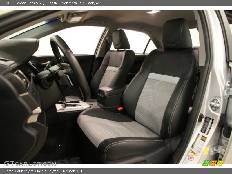 Classic Silver Metallic / Black/Ash 2012 Toyota Camry SE