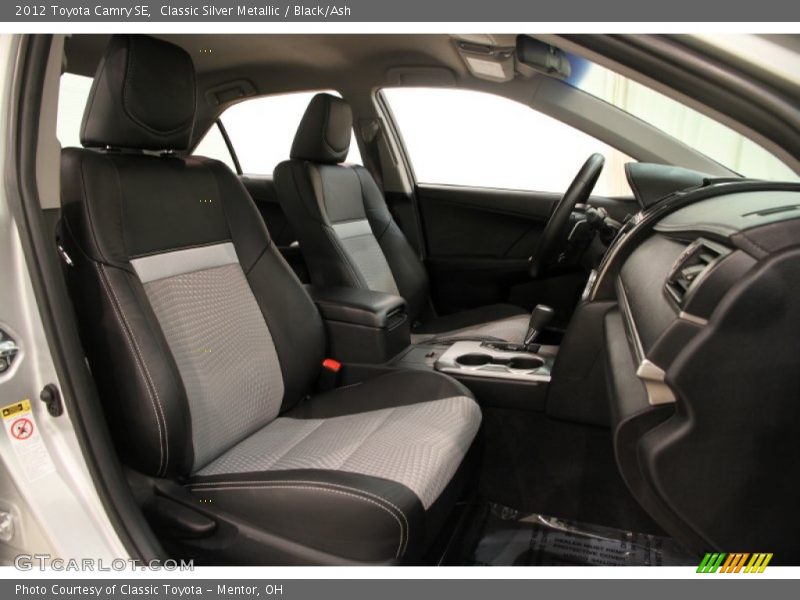 Classic Silver Metallic / Black/Ash 2012 Toyota Camry SE