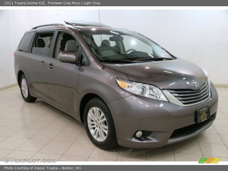 Predawn Gray Mica / Light Gray 2011 Toyota Sienna XLE