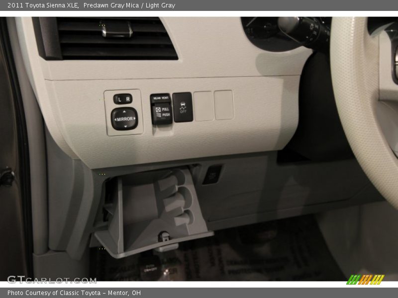 Predawn Gray Mica / Light Gray 2011 Toyota Sienna XLE